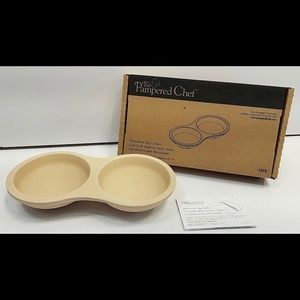 The Pampered Chef Microwave Egg Cooker NIB